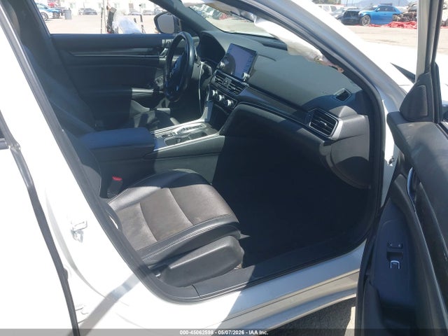 1HGCV3F28NA032187 Honda Accord Hybrid Sport