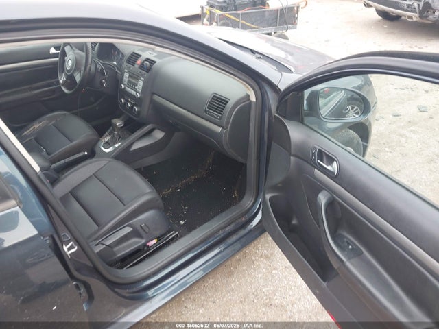 Aukcja sprzedaży 2010 Volkswagen Jetta Limited Edition, vin: 3VWRX7AJ3AM148013, numer aukcji: 45062602