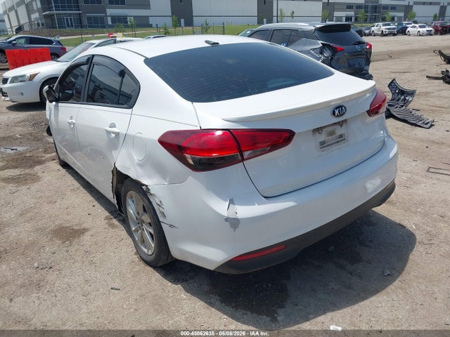 2017 Kia Forte Lx მანქანა იყიდება აუქციონზე, vin: 3KPFL4A73HE133052, აუქციონის ნომერი: 45062635
