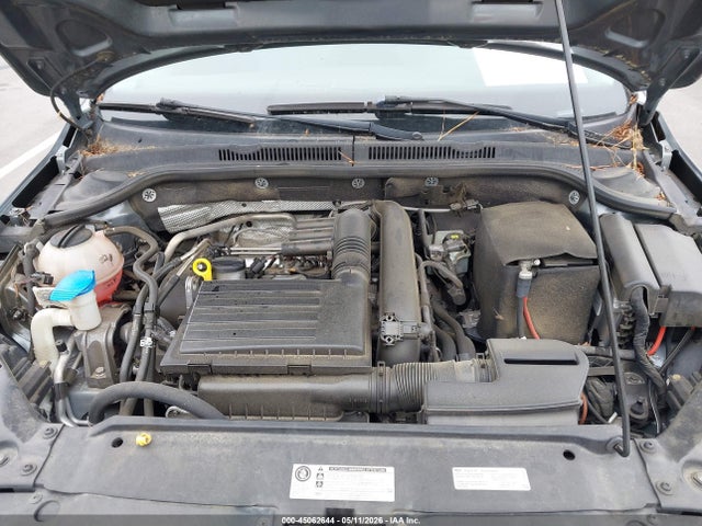 45062644 :رقم المزاد ، 3VW2B7AJ2HM318419 vin ، 2017 Volkswagen Jetta 1.4t S مزاد بيع