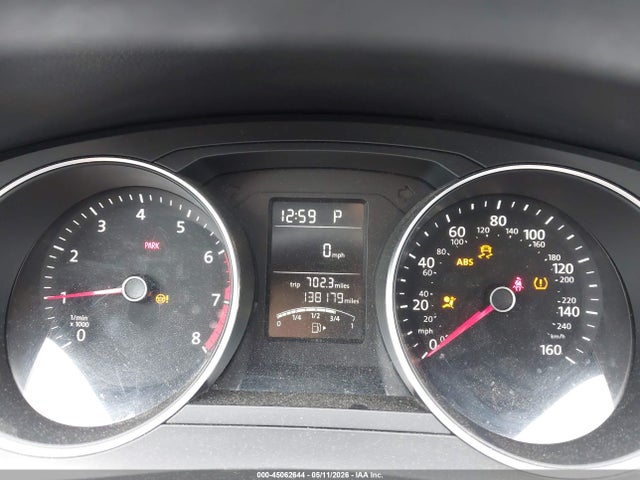 45062644 :رقم المزاد ، 3VW2B7AJ2HM318419 vin ، 2017 Volkswagen Jetta 1.4t S مزاد بيع