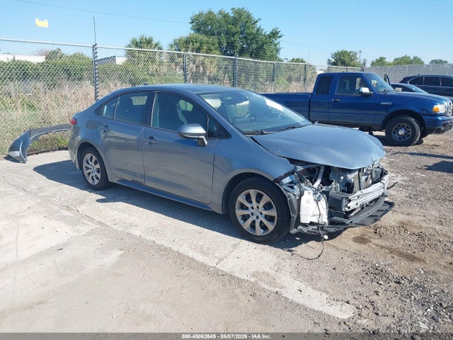 45062649 :رقم المزاد ، 5YFEPMAE2MP212266 vin ، 2021 Toyota Corolla Le مزاد بيع