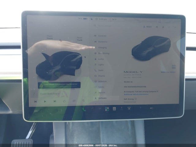 Продаж на аукціоні авто 2023 Tesla Model Y Awd/long Range Dual Motor All-wheel Drive, vin: 7SAYGDEE4PA025358, номер лоту: 45062666