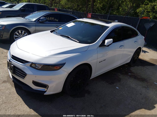 45062673 :رقم المزاد ، 1G1ZH5SX5HF181864 vin ، 2017 Chevrolet Malibu Premier مزاد بيع