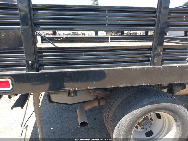 Ford F-350 Chassis Xl 2016 1FDRF3G6XGED31226 Image 13