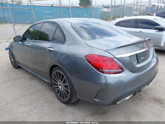 Aukcja sprzedaży 2021 Mercedes-benz C 300 Sedan, vin: W1KWF8DB4MR626502, numer aukcji: 45062697