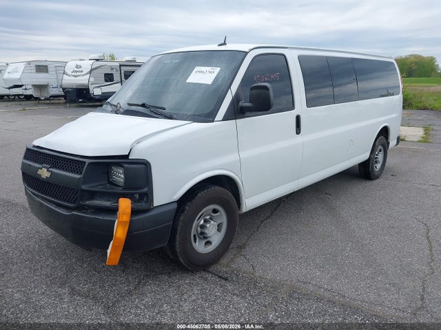 Chevrolet Express 3500 Ls 2014 1GAZGZFAXE1123385 Image 2