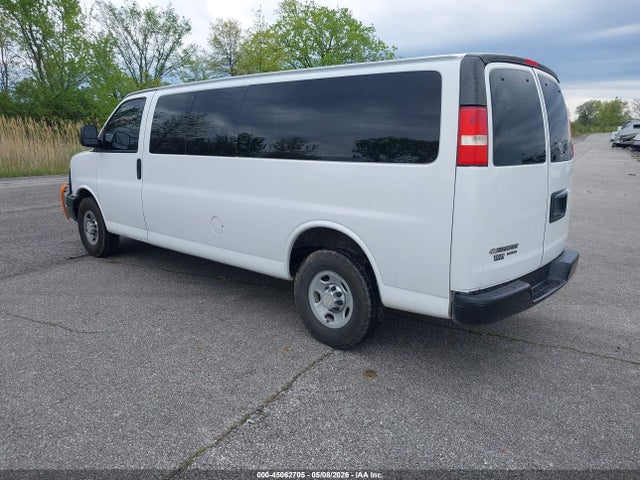 Chevrolet Express 3500 Ls 2014 1GAZGZFAXE1123385 Image 3