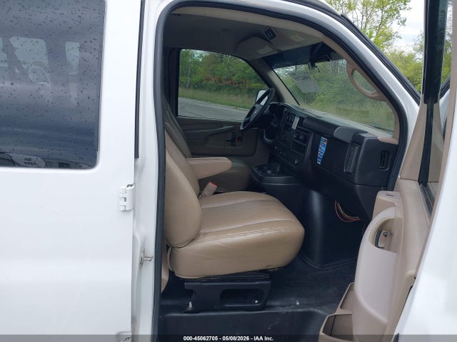 Chevrolet Express 3500 Ls 2014 1GAZGZFAXE1123385 Image 5
