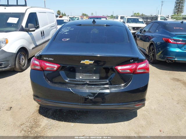1G1ZD5ST7LF121702 Chevrolet Malibu Fwd Lt