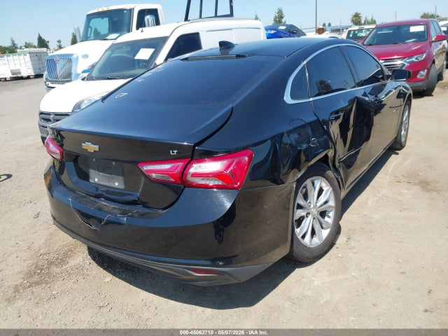 1G1ZD5ST7LF121702 Chevrolet Malibu Fwd Lt