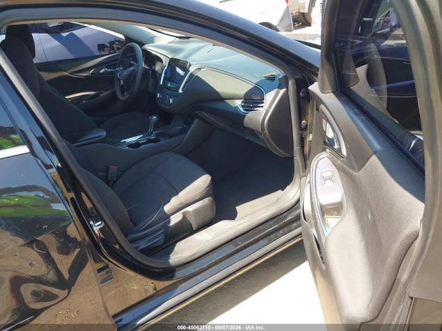 1G1ZD5ST7LF121702 Chevrolet Malibu Fwd Lt