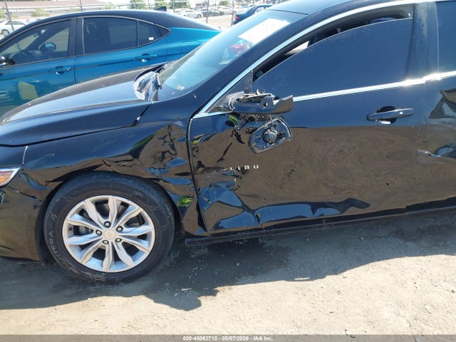 1G1ZD5ST7LF121702 Chevrolet Malibu Fwd Lt