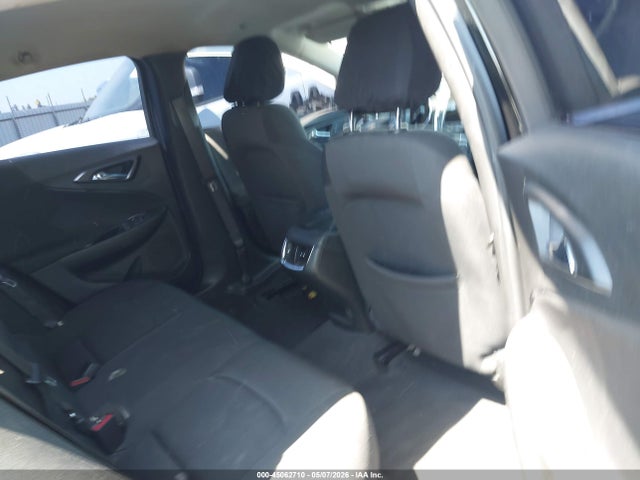 1G1ZD5ST7LF121702 Chevrolet Malibu Fwd Lt