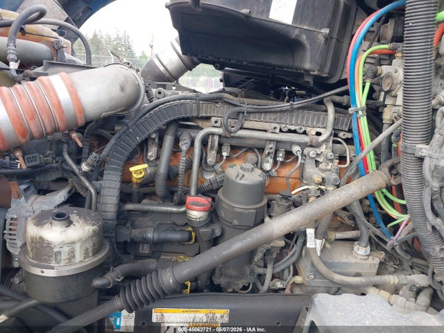 45062721 :رقم المزاد ، 1XPBDP9X5FD266443 vin ، 2015 Peterbilt 579 مزاد بيع