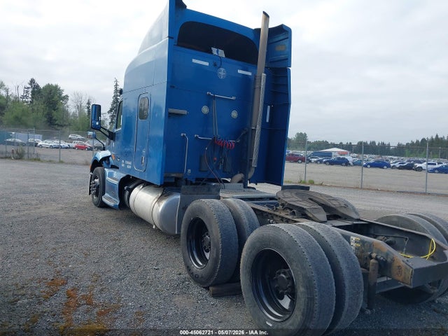 45062721 :رقم المزاد ، 1XPBDP9X5FD266443 vin ، 2015 Peterbilt 579 مزاد بيع