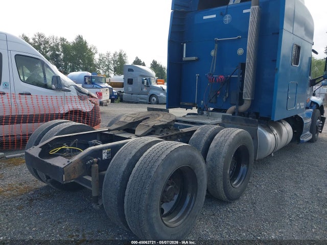 45062721 :رقم المزاد ، 1XPBDP9X5FD266443 vin ، 2015 Peterbilt 579 مزاد بيع