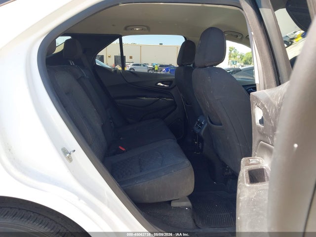 Продажа на аукционе авто 2021 Chevrolet Equinox Awd Lt, vin: 2GNAXUEV5M6130551, номер лота: 45062738