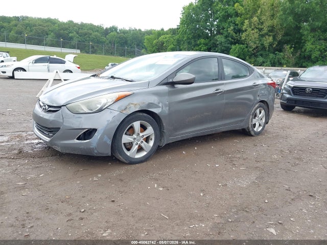 Продажа на аукционе авто 2013 Hyundai Elantra Gls, vin: 5NPDH4AE8DH349623, номер лота: 45062742