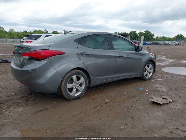 Продажа на аукционе авто 2013 Hyundai Elantra Gls, vin: 5NPDH4AE8DH349623, номер лота: 45062742