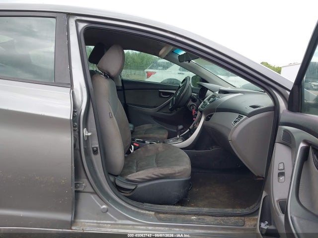 Продажа на аукционе авто 2013 Hyundai Elantra Gls, vin: 5NPDH4AE8DH349623, номер лота: 45062742