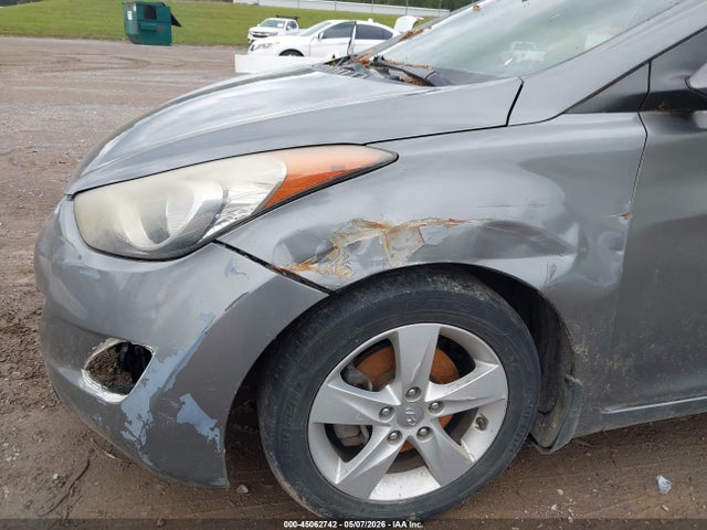 Продажа на аукционе авто 2013 Hyundai Elantra Gls, vin: 5NPDH4AE8DH349623, номер лота: 45062742
