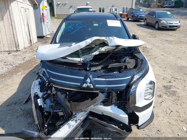 45062769 :رقم المزاد ، JA4J4VA85SZ039962 vin ، 2025 Mitsubishi Outlander Trail Edition S-awc مزاد بيع