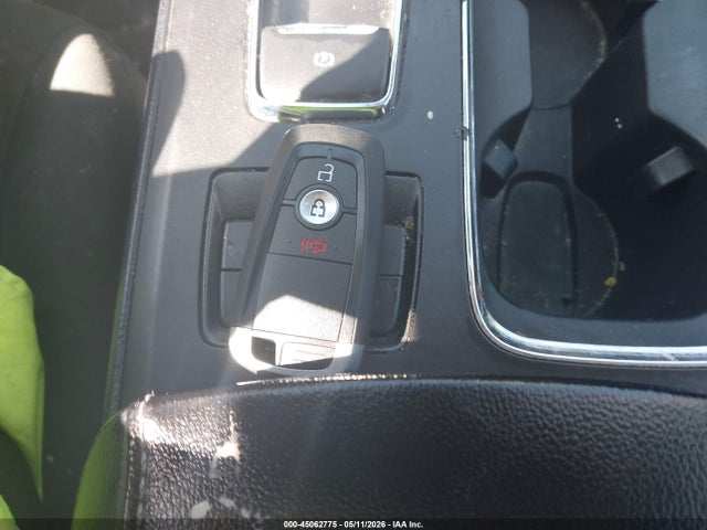 45062775 :رقم المزاد ، 3FA6P0HD3LR256060 vin ، 2020 Ford Fusion Se مزاد بيع