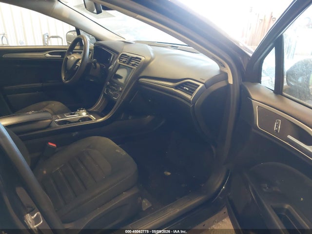 45062775 :رقم المزاد ، 3FA6P0HD3LR256060 vin ، 2020 Ford Fusion Se مزاد بيع