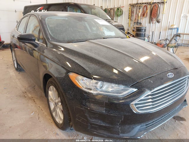 45062775 :رقم المزاد ، 3FA6P0HD3LR256060 vin ، 2020 Ford Fusion Se مزاد بيع