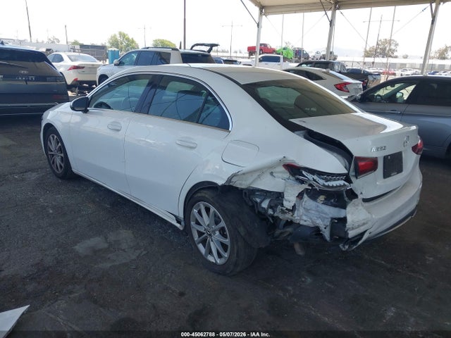 Продаж на аукціоні авто 2019 Mercedes-benz A 220 4matic, vin: WDD3G4FB4KW026941, номер лоту: 45062788