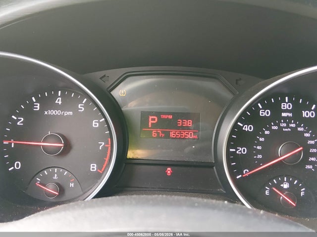 Продажа на аукционе авто 2015 Kia Sedona Lx, vin: KNDMB5C15F6021557, номер лота: 45062800