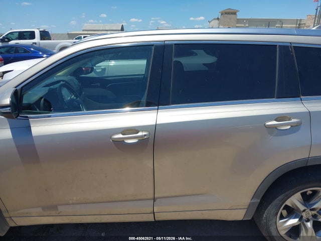 Toyota Highlander Limited V6 2015 5TDYKRFH2FS055019 Image 14