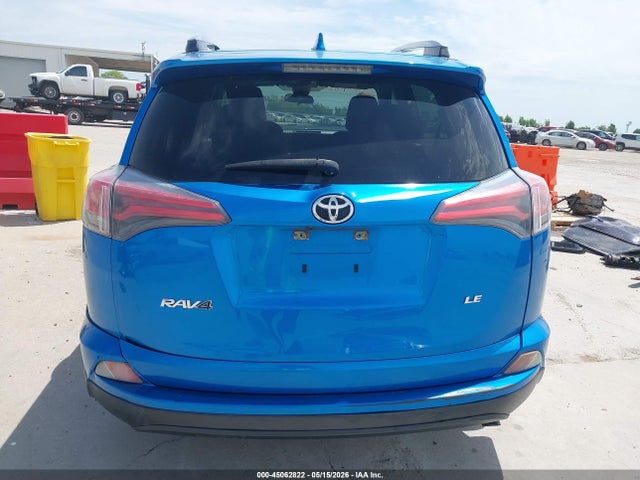 Продаж на аукціоні авто 2017 Toyota Rav4 Le, vin: JTMZFREV5HJ117108, номер лоту: 45062822