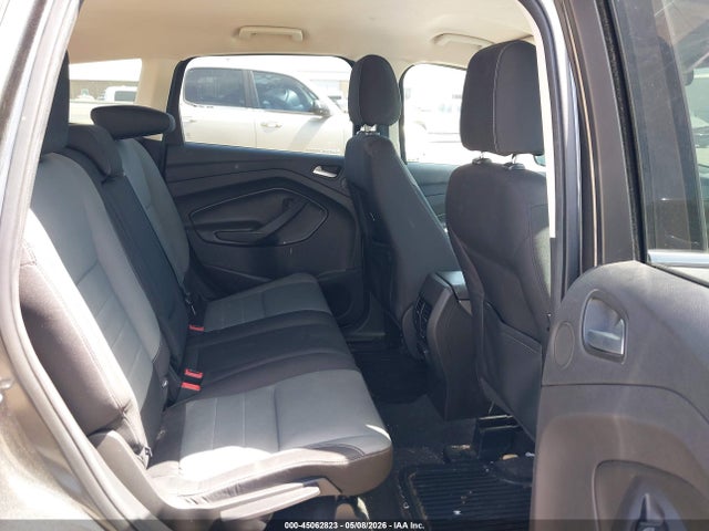 Продажа на аукционе авто 2016 Ford Escape Se, vin: 1FMCU0GX5GUA75456, номер лота: 45062823