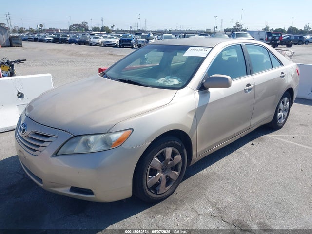 45062834 :رقم المزاد ، 4T4BE46K18R025487 vin ، 2008 Toyota Camry Le مزاد بيع