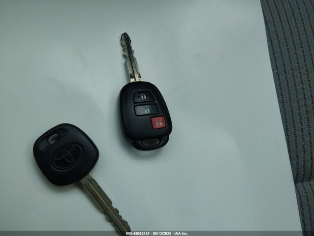 Продаж на аукціоні авто 2014 Toyota Rav4 Le, vin: JTMZFREV8ED032841, номер лоту: 45062857