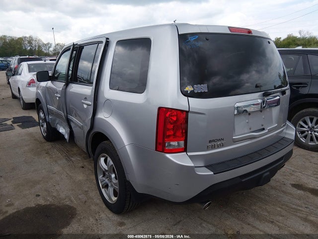 45062875 :رقم المزاد ، 5FNYF4H42FB070612 vin ، 2015 Honda Pilot Ex مزاد بيع