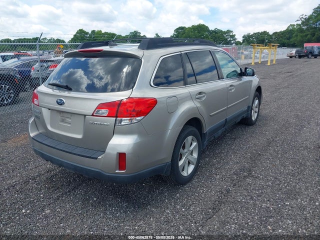45062878 :رقم المزاد ، 4S4BRCLC2E3203124 vin ، 2014 Subaru Outback 2.5i Limited مزاد بيع