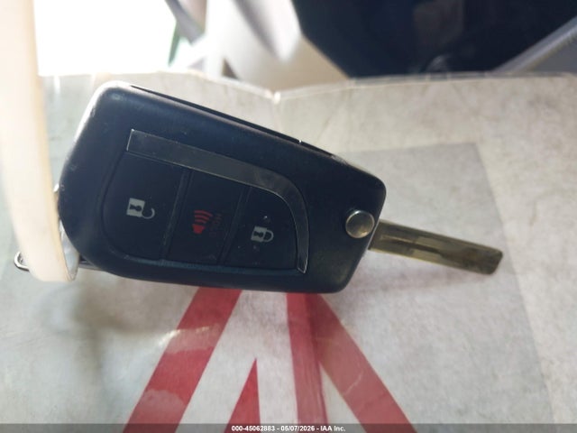 45062883 :رقم المزاد ، 2T3H1RFV3LC071489 vin ، 2020 Toyota Rav4 Le مزاد بيع