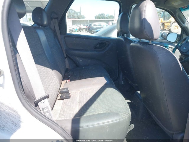 Продаж на аукціоні авто 2002 Ford Escape Xls, vin: 1FMYU01162KA35031, номер лоту: 45062882