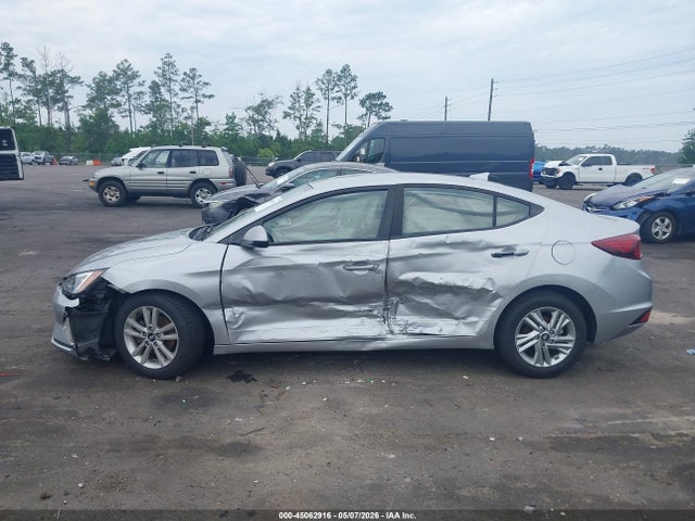 45062916 :رقم المزاد ، 5NPD84LF0LH581380 vin ، 2020 Hyundai Elantra Sel مزاد بيع