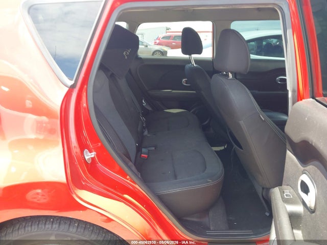 KNDJP3A5XJ7546325 KIA SOUL +