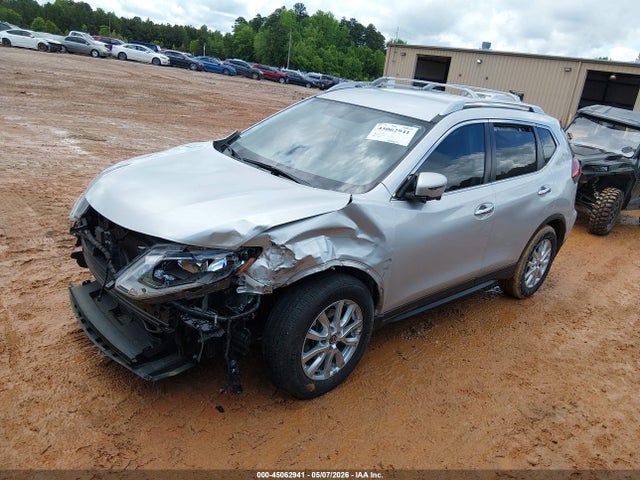 2017 Nissan Rogue Sv მანქანა იყიდება აუქციონზე, vin: 5N1AT2MT2HC891345, აუქციონის ნომერი: 45062941