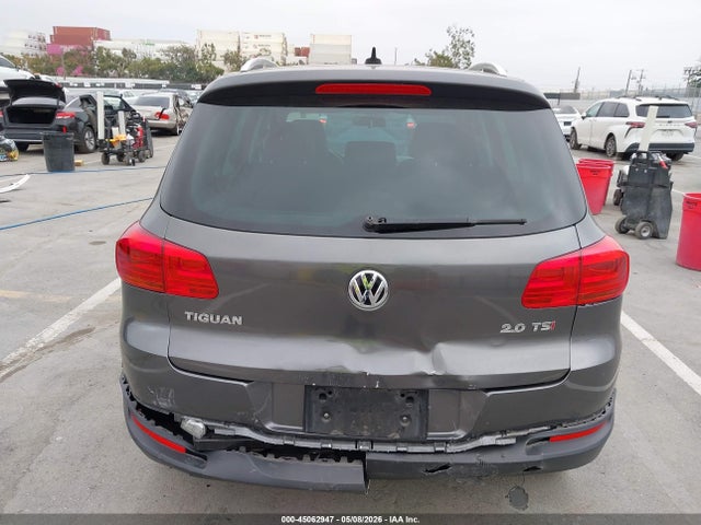 WVGAV7AX7FW503813 Volkswagen TIGUAN SE