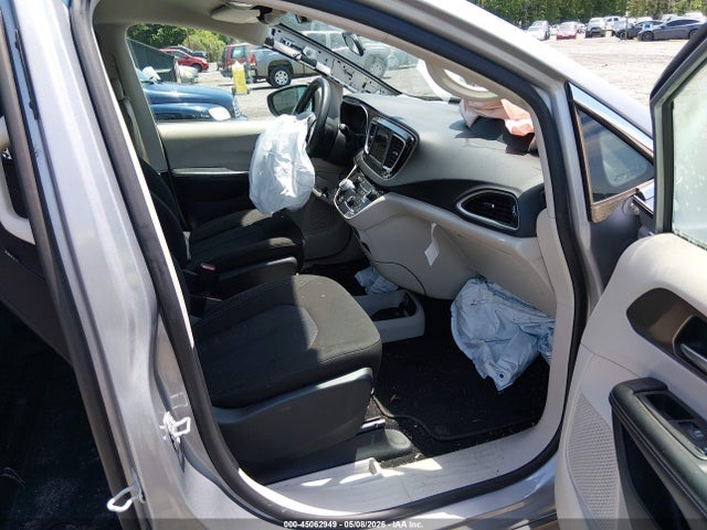 45062949 :رقم المزاد ، 2C4RC1CG7MR592649 vin ، 2021 Chrysler Voyager Lx مزاد بيع