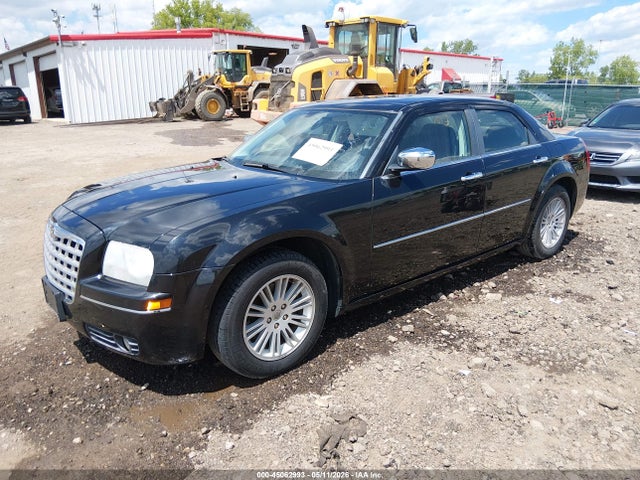 45062993 :رقم المزاد ، 2C3CA4CD6AH133802 vin ، 2010 Chrysler 300 Touring مزاد بيع