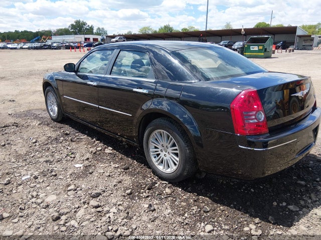 45062993 :رقم المزاد ، 2C3CA4CD6AH133802 vin ، 2010 Chrysler 300 Touring مزاد بيع