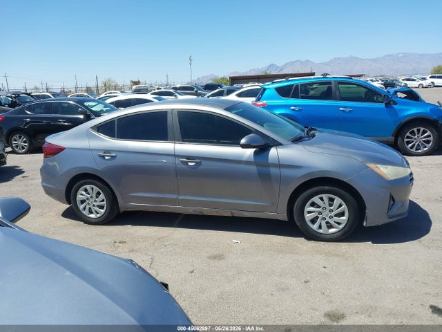 Hyundai ELANTRA SE 2019 KMHD74LF4KU852573 Image 13