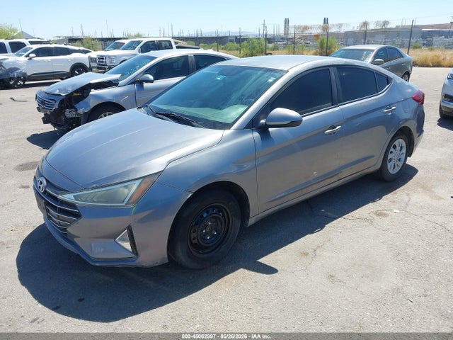 Hyundai ELANTRA SE 2019 KMHD74LF4KU852573 Image 2